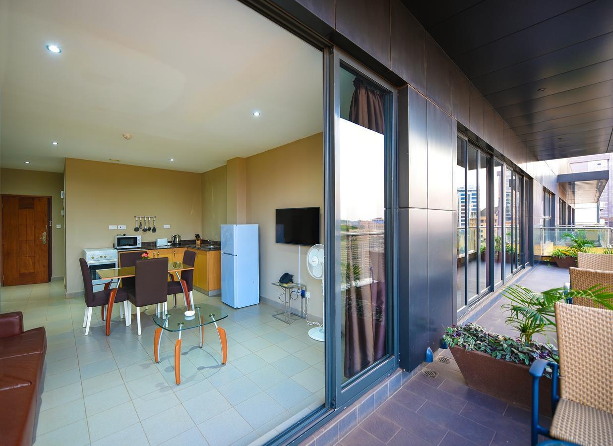 Kampala Boulevard Suites Екстер'єр фото