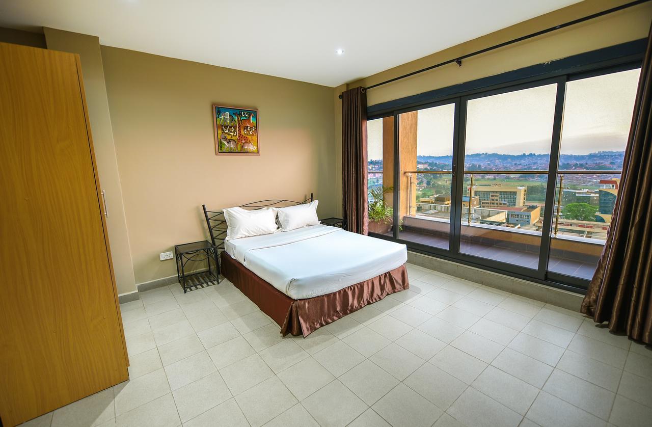 Kampala Boulevard Suites Екстер'єр фото
